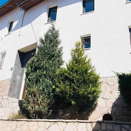 Apartment In Old Town - Top Location Szarajevó Kültér fotó